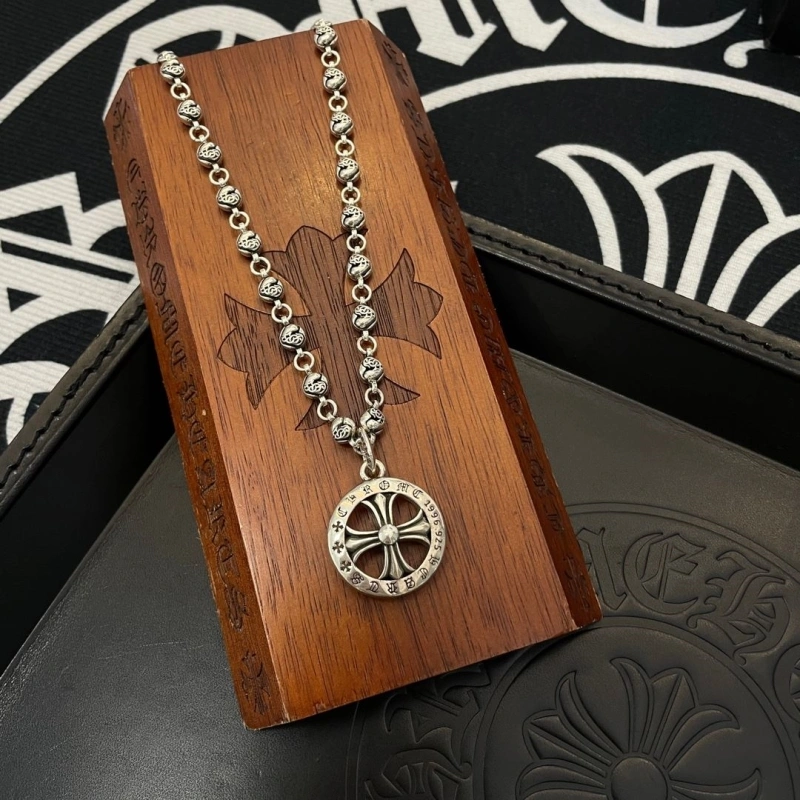 Durable Chrxmx Hxxrts Necklaces 299641