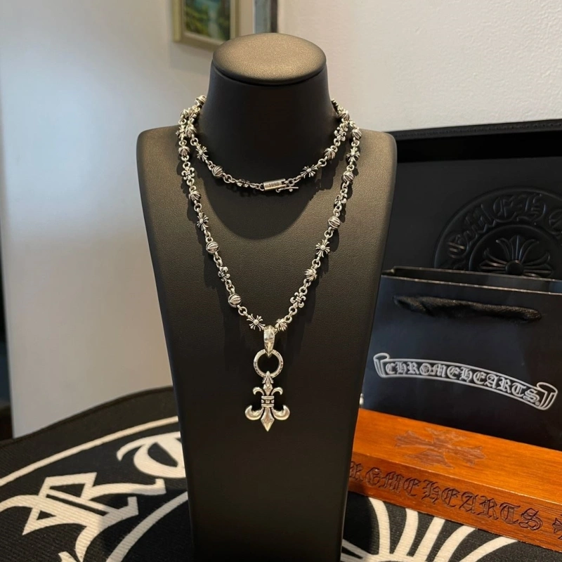 SmartChoice Chrxmx Hxxrts Necklaces 299637