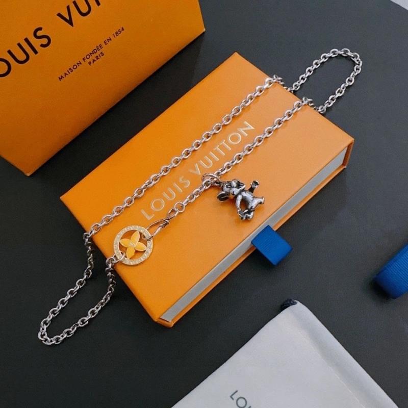 Sleek LX Necklaces 310764