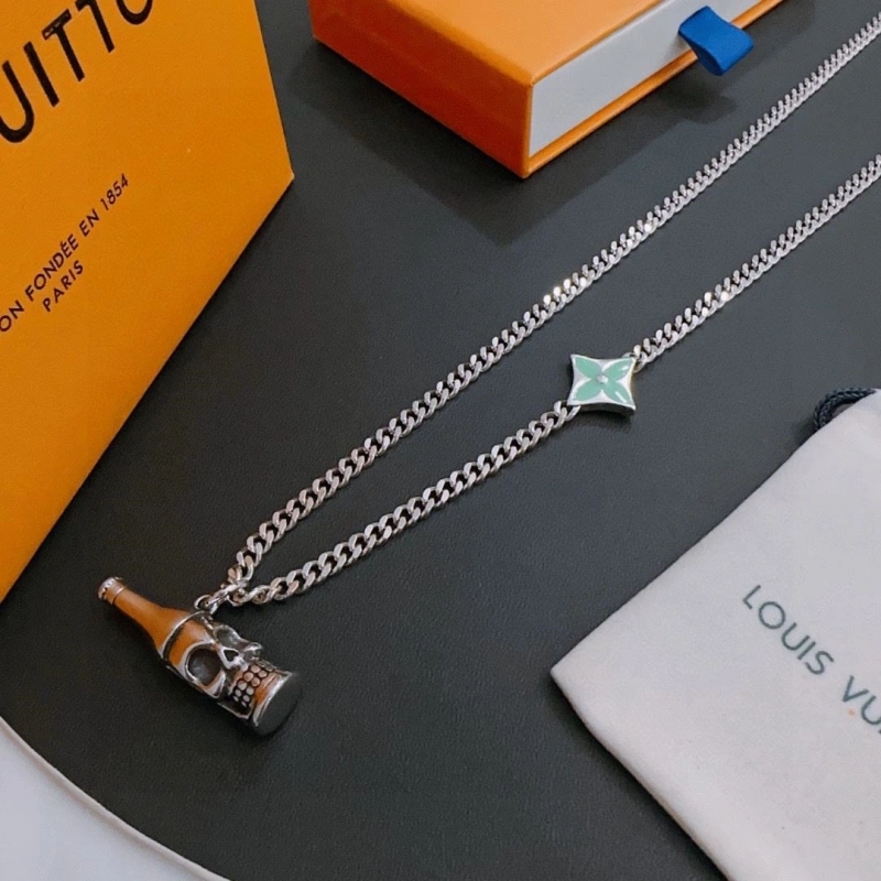 Sleek LX Necklaces 310766