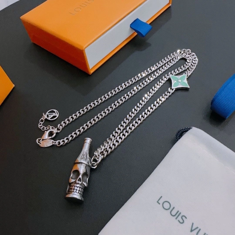 Sleek LX Necklaces 310766