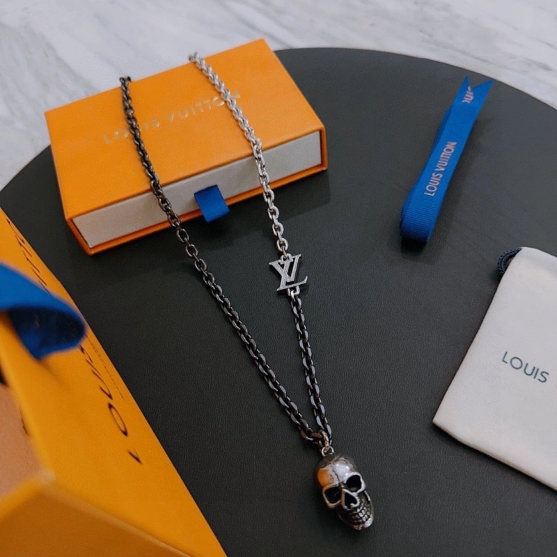 ModernLook LX Necklaces 310762
