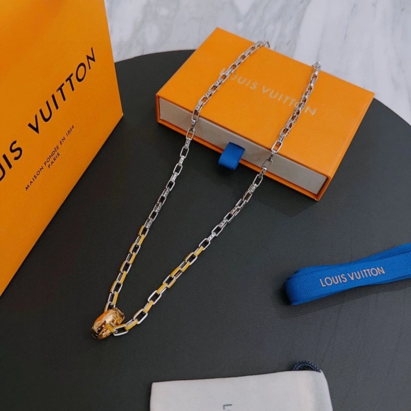 LX Necklaces WellDesigned 310770
