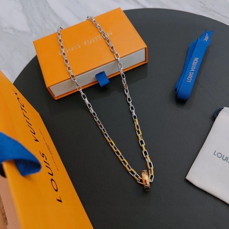LX Necklaces WellDesigned 310770