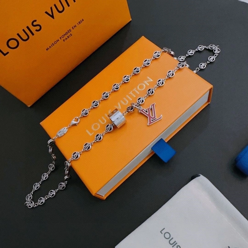 EyeCatching LX Necklaces 310785