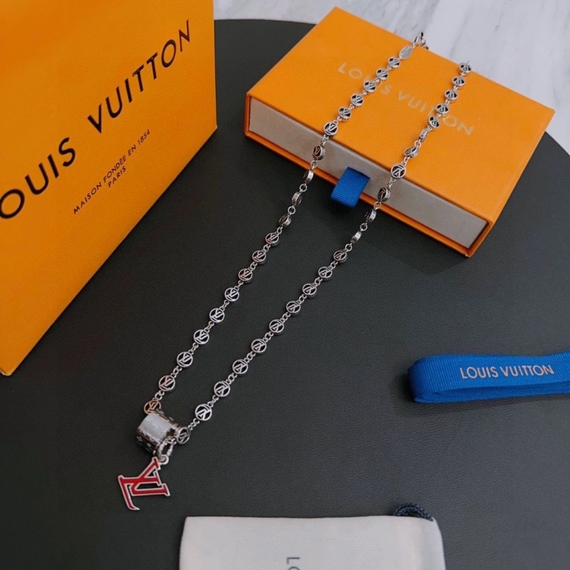 EyeCatching LX Necklaces 310785