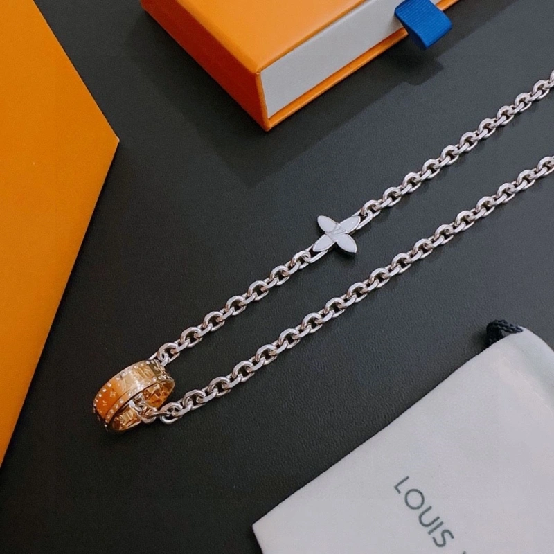 Lightweight LX Necklaces 310754