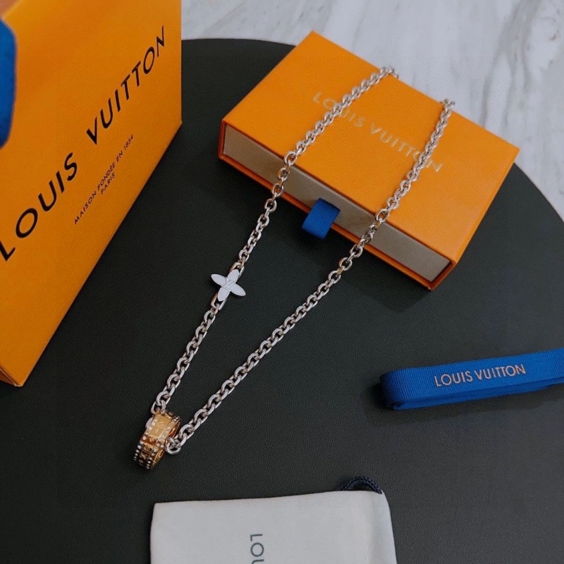 Lightweight LX Necklaces 310754