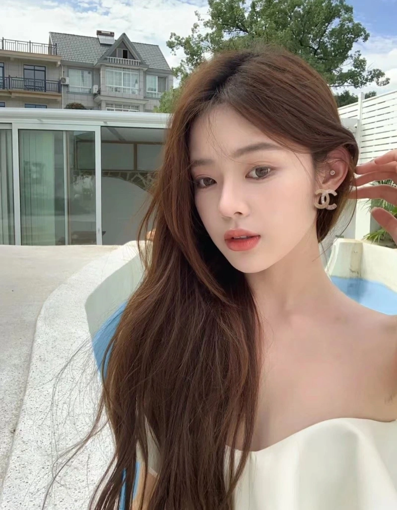 Efficient Chxnxl Earrings 288920