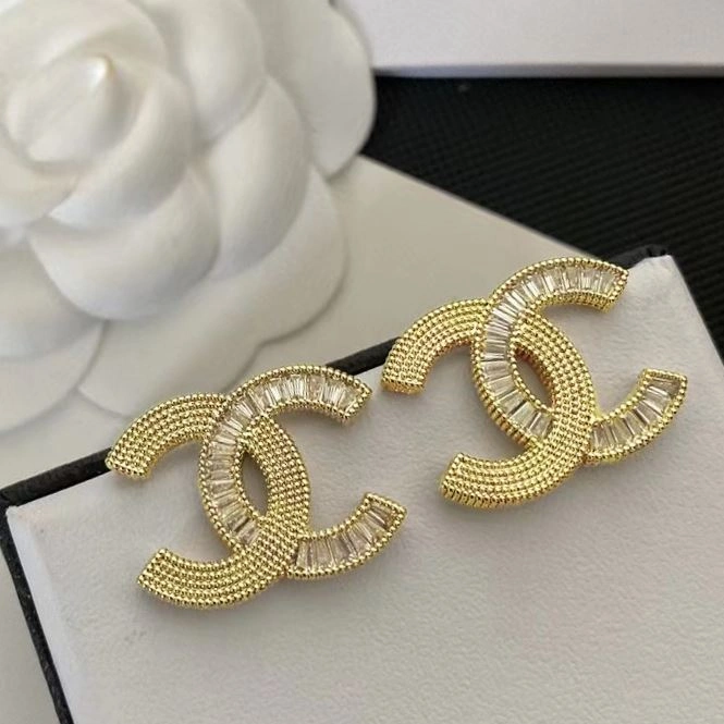 Efficient Chxnxl Earrings 288920