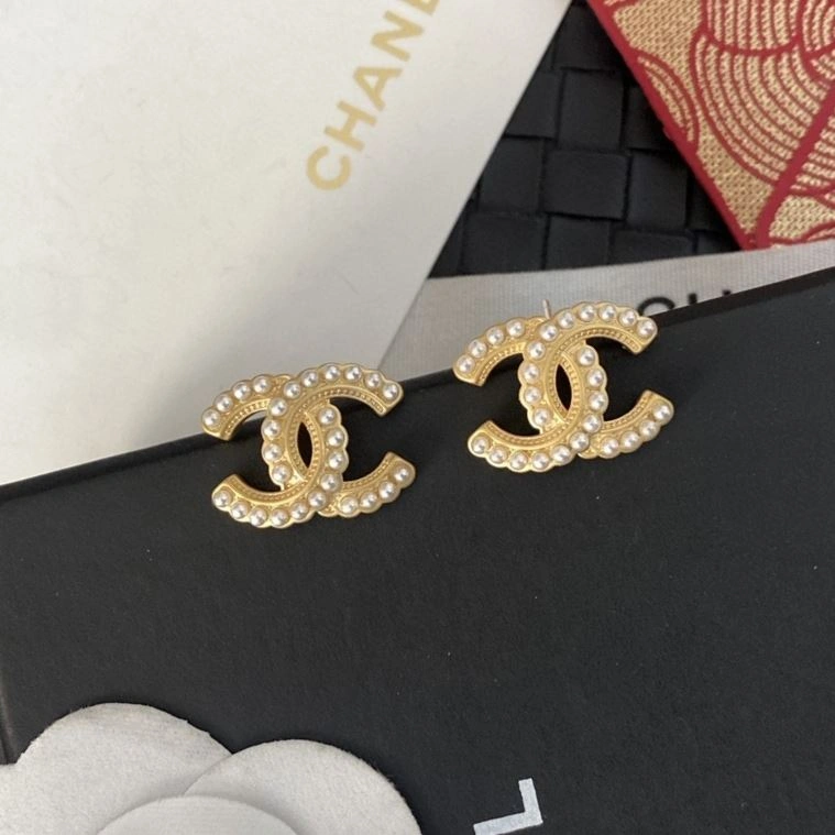 Durable Chxnxl Earrings 288919