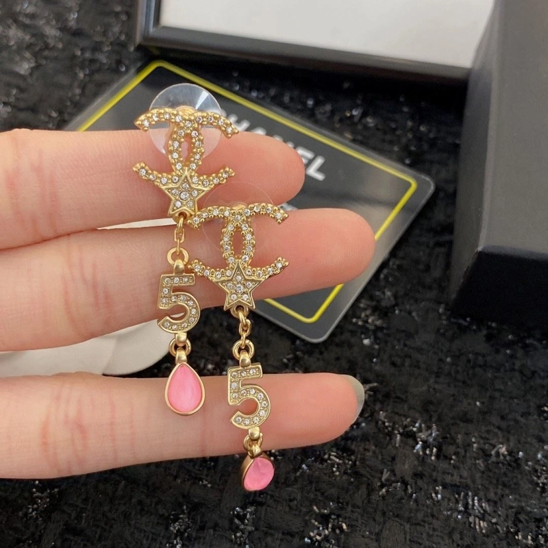 Chxnxl Earrings WellDesigned 288910