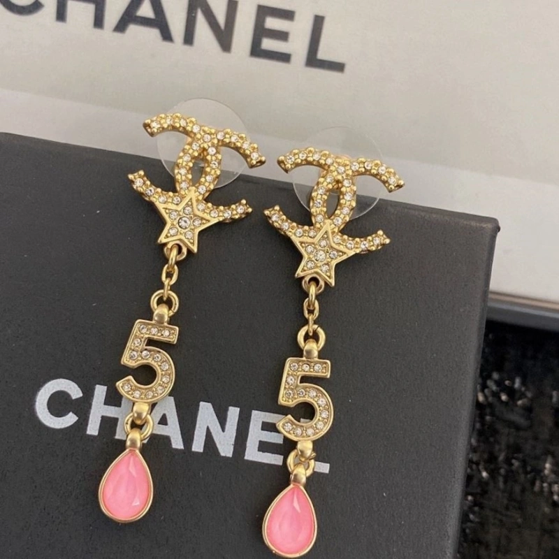 Chxnxl Earrings WellDesigned 288910