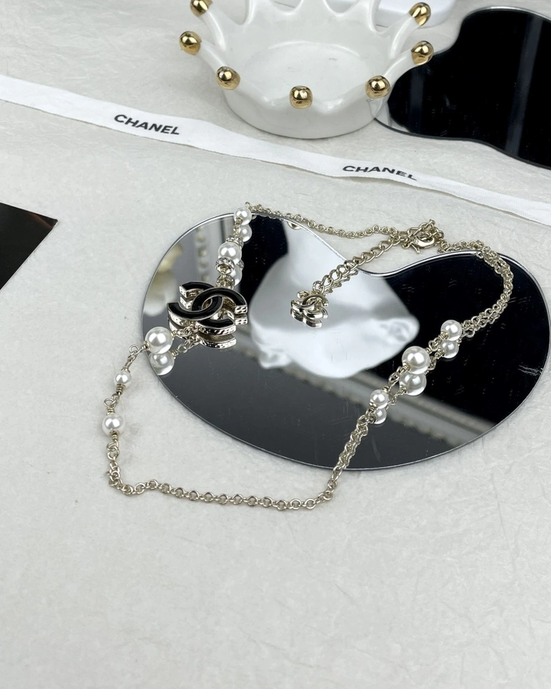 Flexible Chxnxl Necklaces 288213