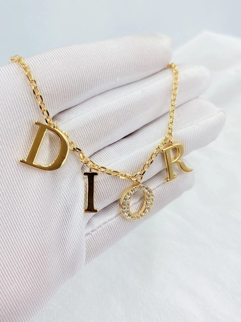 Christian Dxxr Necklaces Trendy 294727