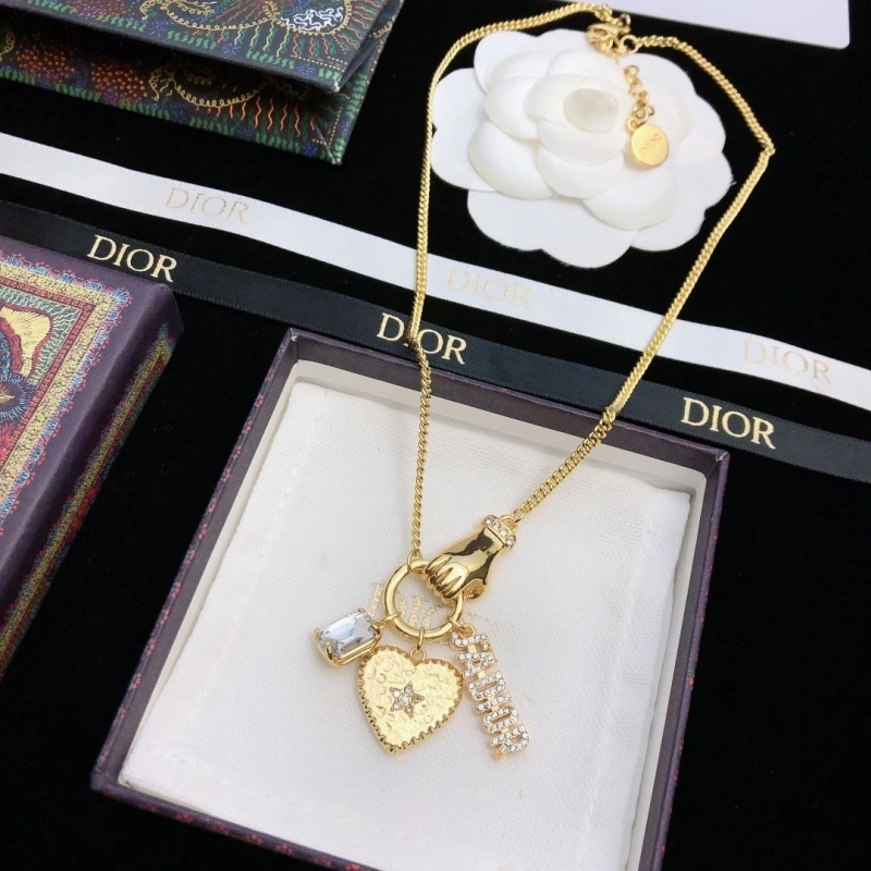 Christian Dxxr Necklaces Breathable 294739