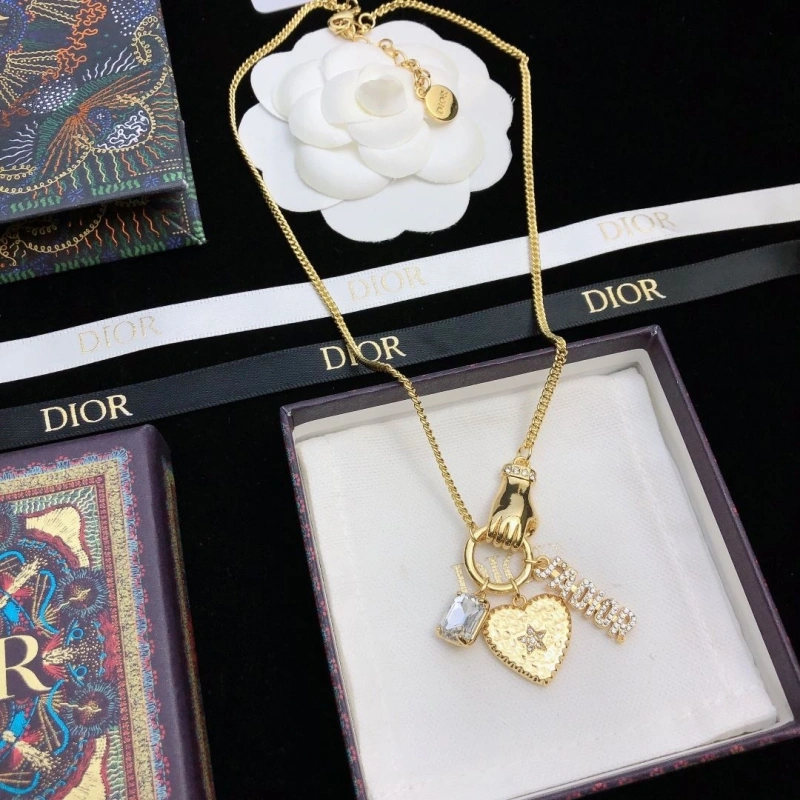 Christian Dxxr Necklaces Breathable 294739