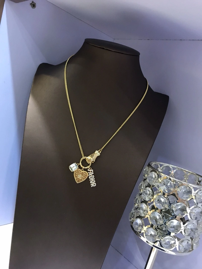 Christian Dxxr Necklaces Breathable 294739
