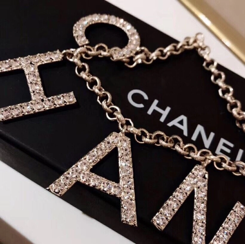 Durable Chxnxl Necklaces 288209