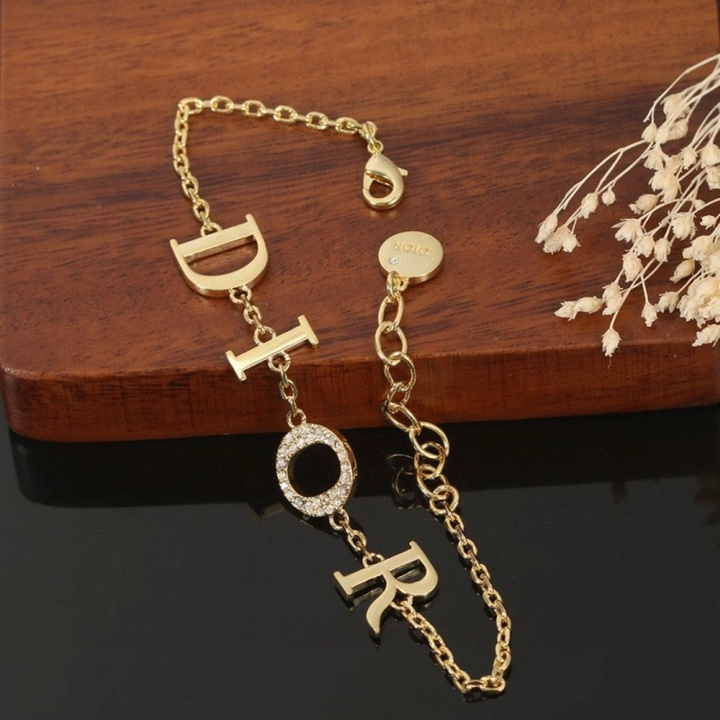 Bold Christian Dxxr Necklaces 294714