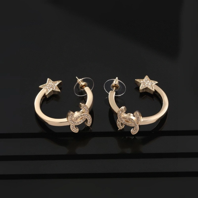 Sophisticated Chxnxl Earrings 288906