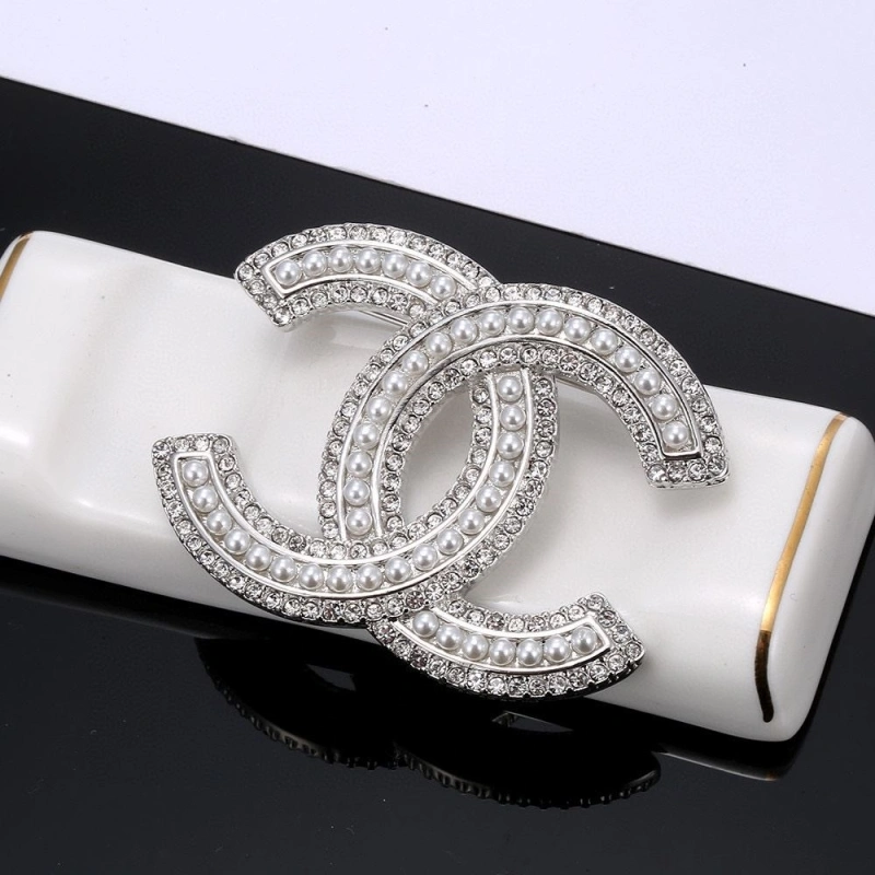 Breathable Chxnxl Brooches 289275