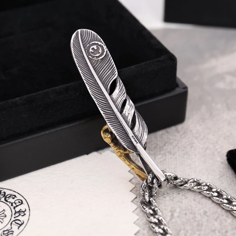 Chrxmx Hxxrts Necklaces Breathable 299625
