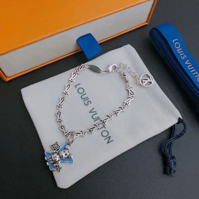 Sophisticated LX Necklaces 310746
