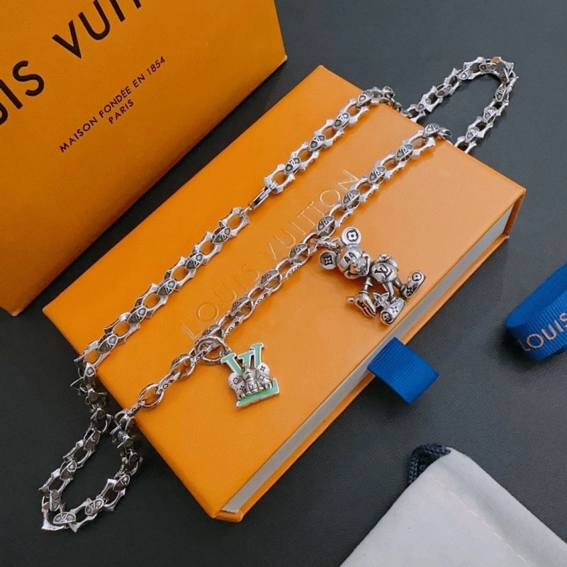 Bold LX Necklaces 310775