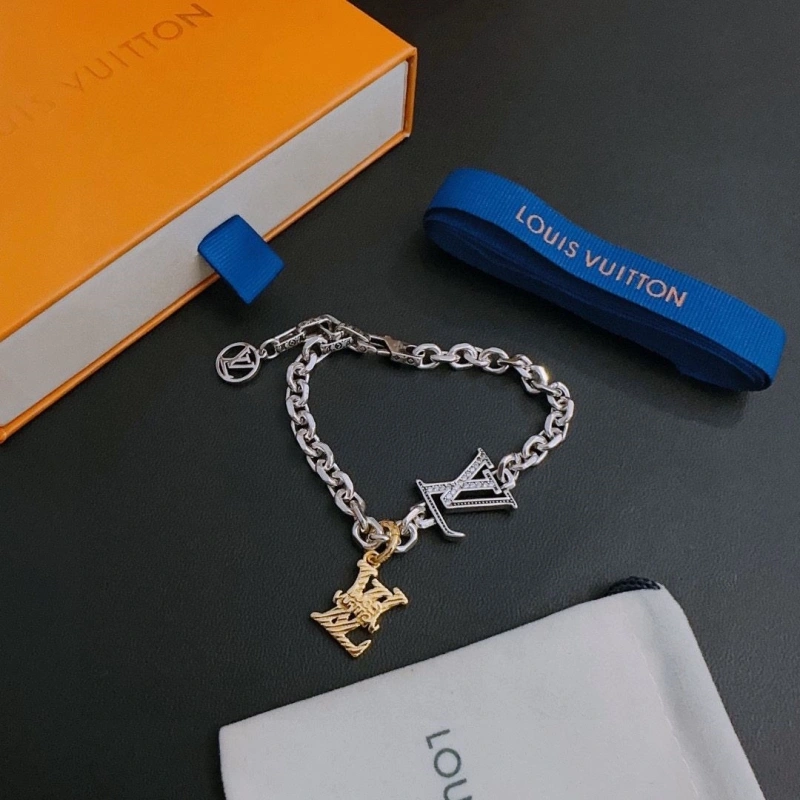 Modern LX Necklaces 310733