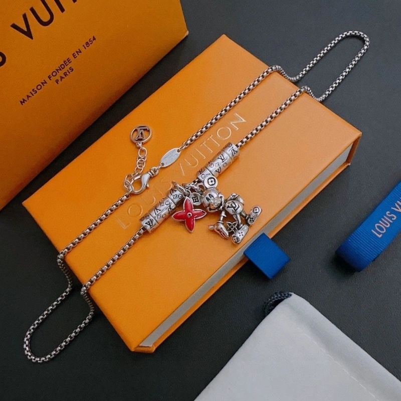 Trendy LX Necklaces 310736
