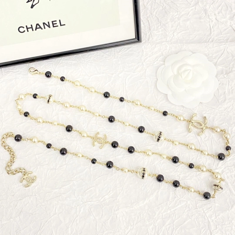 Classic Chxnxl Necklaces 288212
