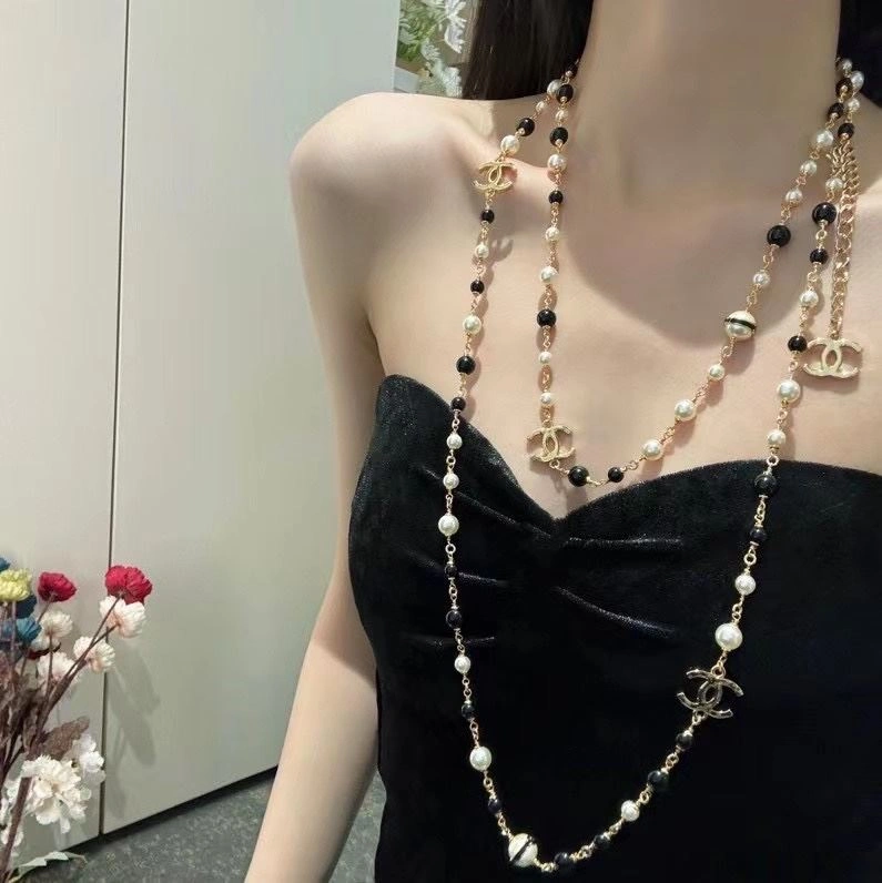 Classic Chxnxl Necklaces 288212