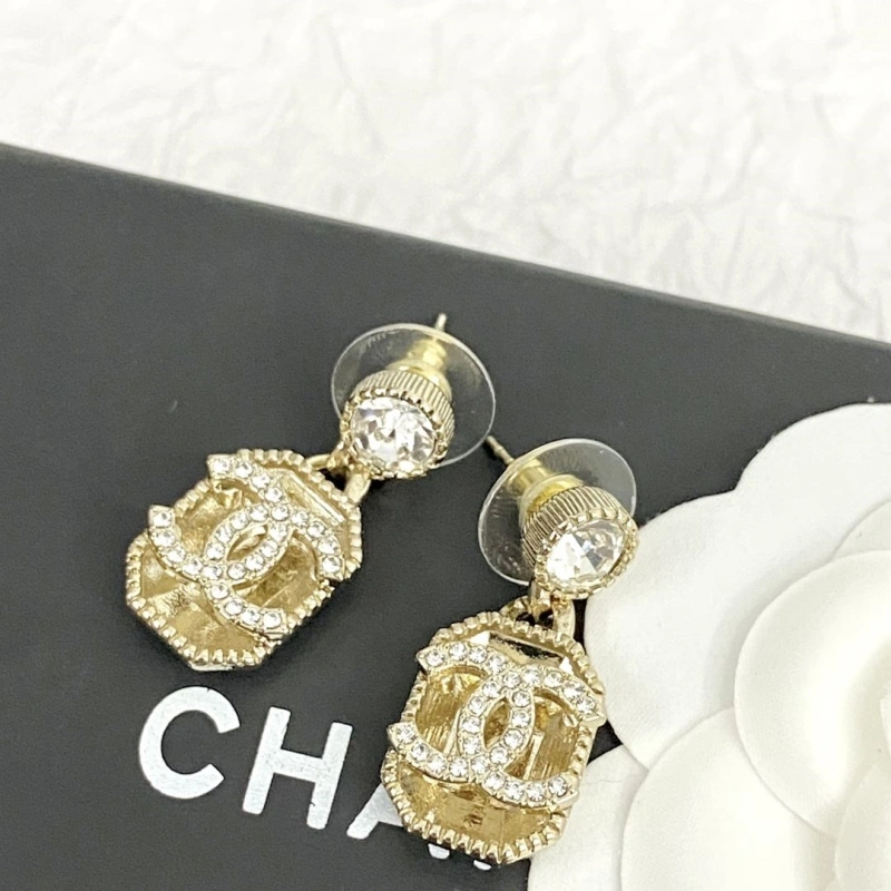 Lightweight Chxnxl Earrings 288907