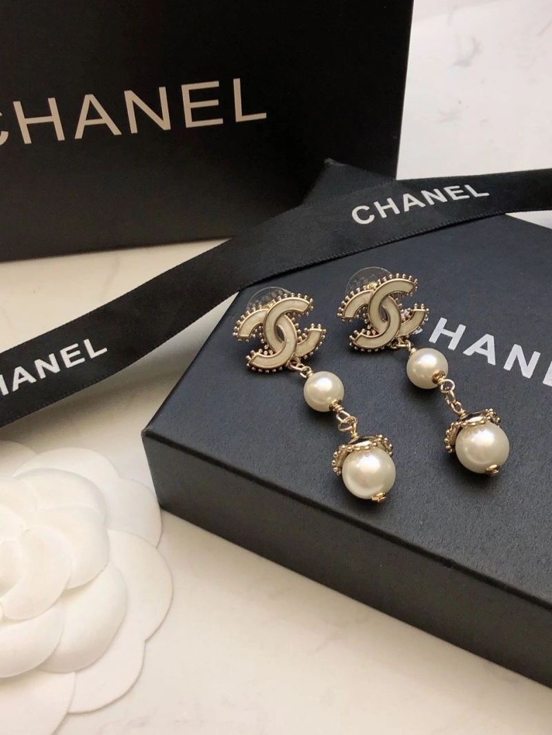 Stylish Chxnxl Earrings 288903