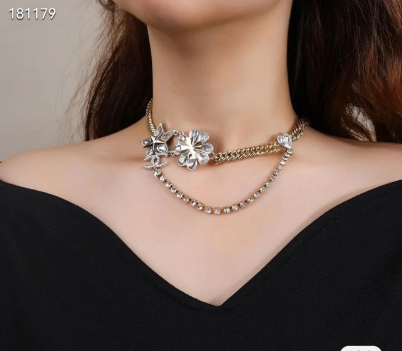 NewStyle Chxnxl Necklaces 288205