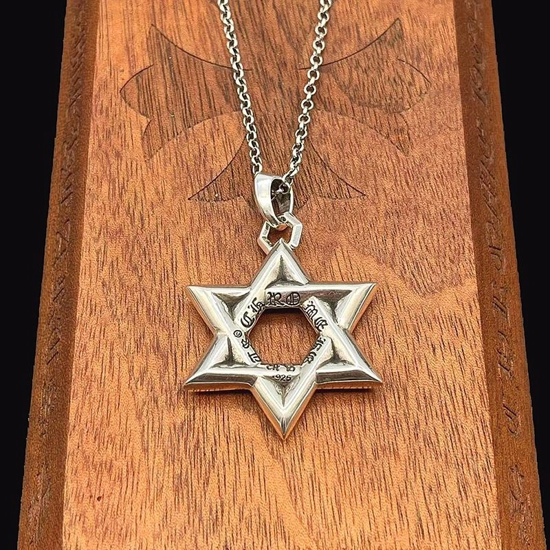 Sophisticated Chrxmx Hxxrts Necklaces 299620