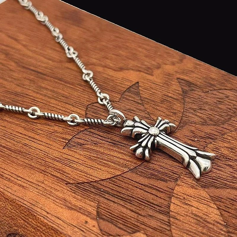 Chrxmx Hxxrts Necklaces Resilient 299621