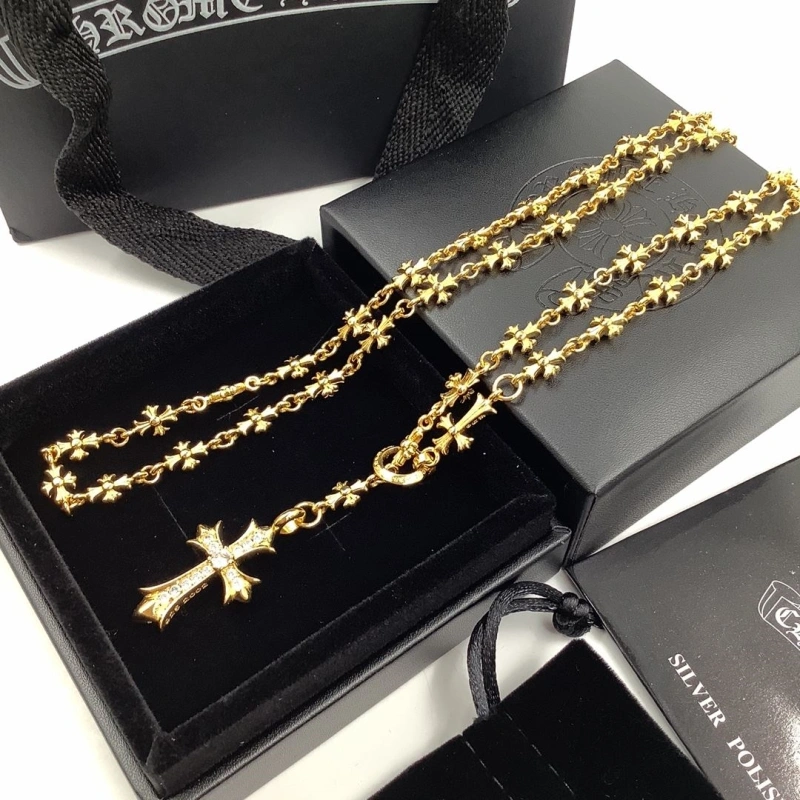 Trendy Chrxmx Hxxrts Necklaces 299617