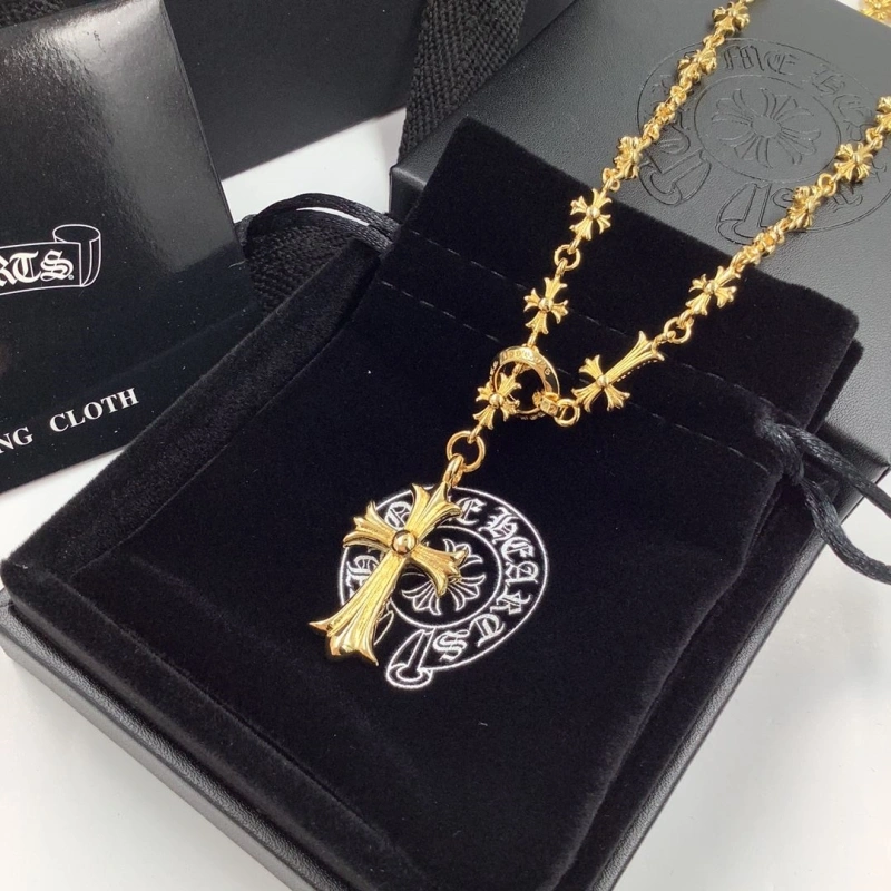 Trendy Chrxmx Hxxrts Necklaces 299617