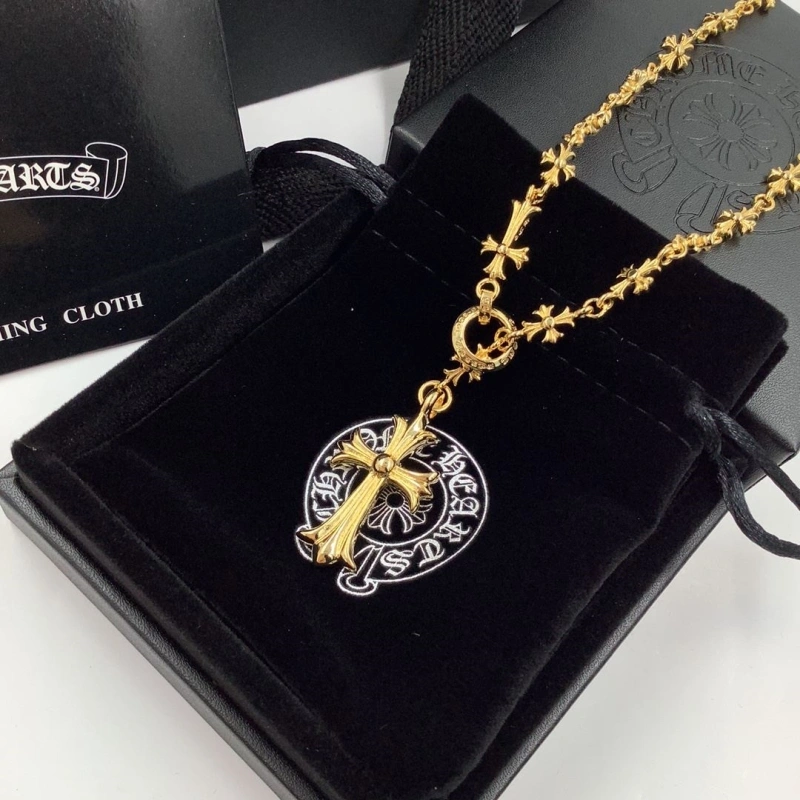 Trendy Chrxmx Hxxrts Necklaces 299617