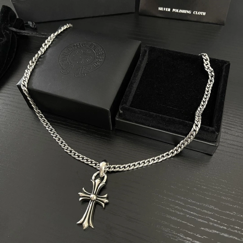 Bright Chrxmx Hxxrts Necklaces 299606