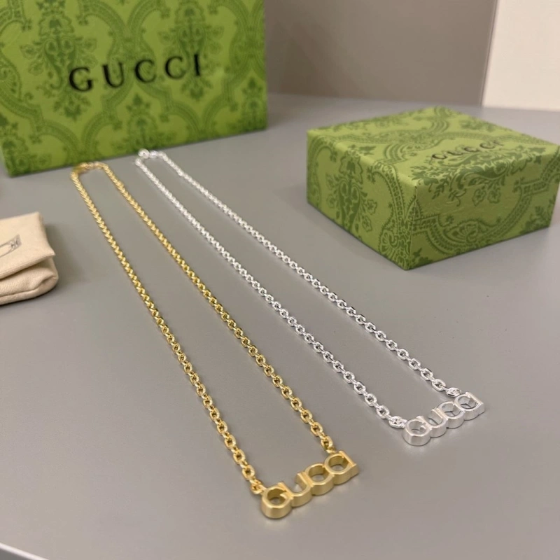 Gxccx Necklaces Stylish 305049
