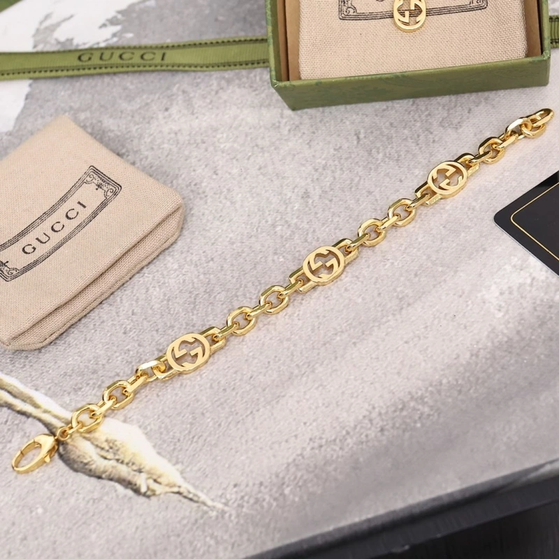 Gxccx Necklaces Stylish 305056