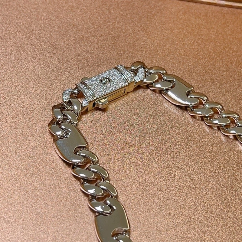 Gxccx Necklaces Elegant 305048