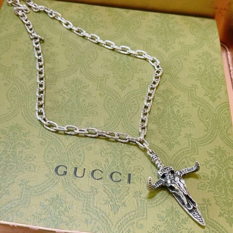 Gxccx Necklaces Stylish 305047