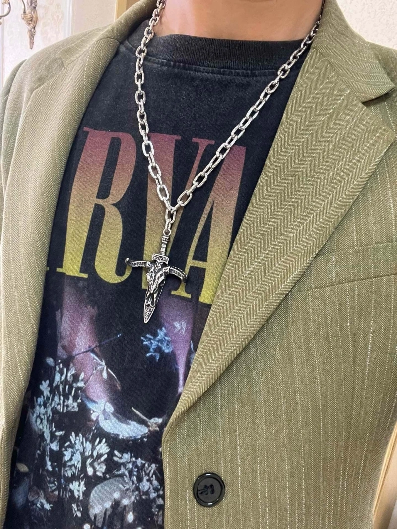 Gxccx Necklaces Stylish 305047