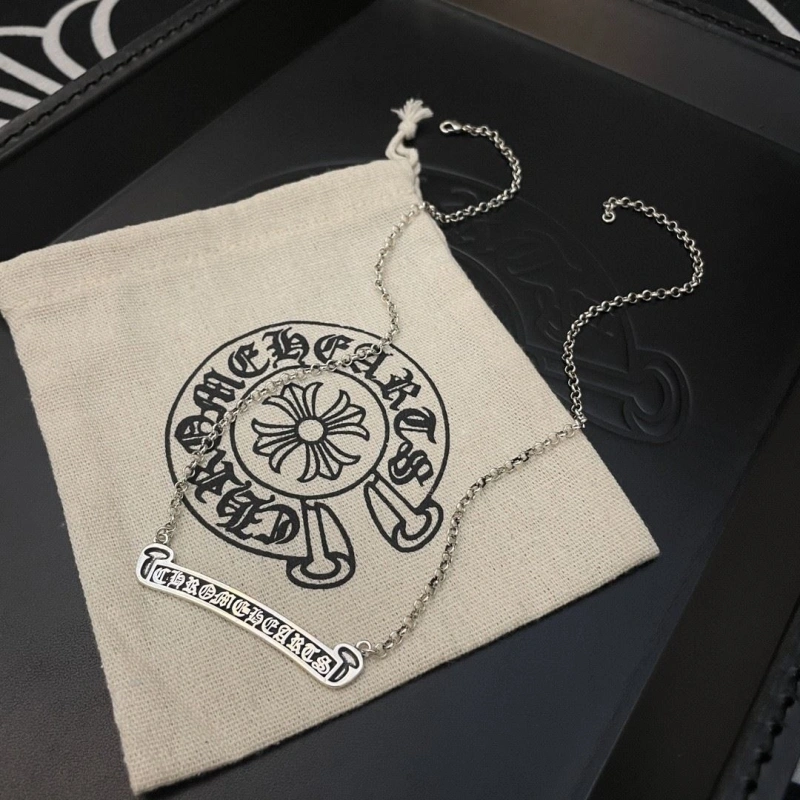 NewStyle Chrxmx Hxxrts Necklaces 299599