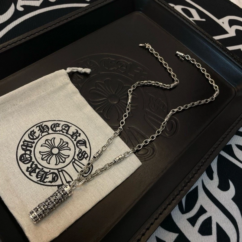 Chrxmx Hxxrts Necklaces WellDesigned 299597