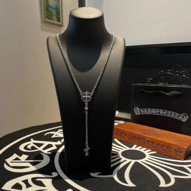 Bright Chrxmx Hxxrts Necklaces 299588